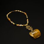 Necklace “The Greatest” Amber 20